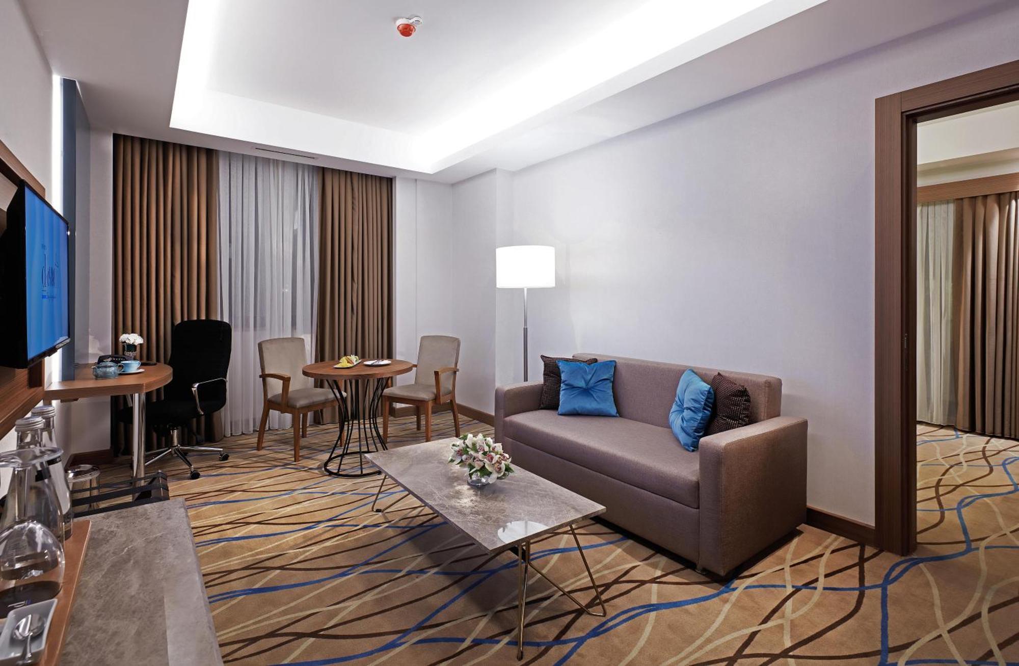 Dedeman Kayseri Buitenkant foto